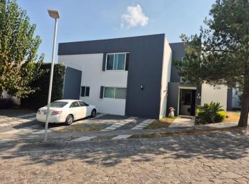 Casa en condominio de 3 habitaciones, Zapopan · Hermosa Residencia en Diana Natura