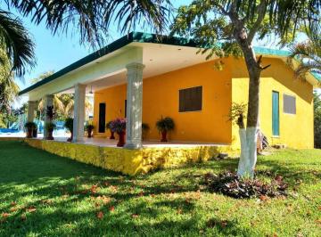 Quinta · 11000m² · 2 Recámaras · 30 Estacionamientos · Increible Exclusiva Quinta en Venta Merida Xcucul (Gvc - 1765)