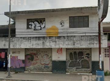 Local comercial · 720m² · Local en Enrique Cárdenas Gonzalez