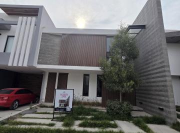 Casa · 233m² · 4 Recámaras · 2 Estacionamientos · Casa Nueva en Residencial Gema Pachuca