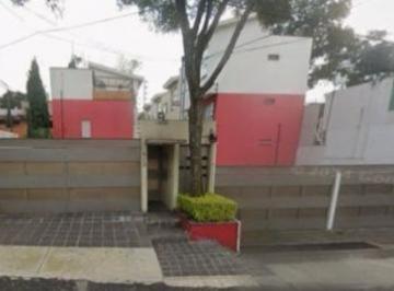 Casa · 150m² · 3 Recámaras · 1 Estacionamiento · Casa en Venta en Héroes de Padrierna, Tlalpan