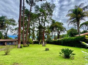 Terreno / Lote Venta  · Terreno en Venta en Valle de Bravo Aun Costado del Club de Golf Avándaro