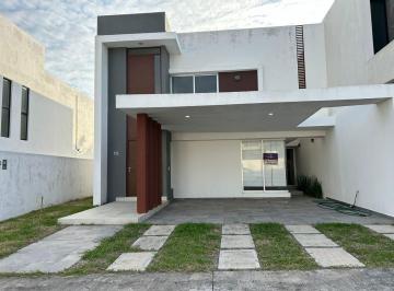 Casa · 230m² · 3 Recámaras · 2 Estacionamientos · Punta Tiburon, Laguna VII, Casa en Venta, 3 Recamaras