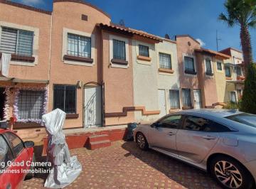 Casa de 2 habitaciones, Tecámac · Casa con 44 m² de Superficie de Terreno Más Cajones y 2 Recámaras en Venta, Villa del Real