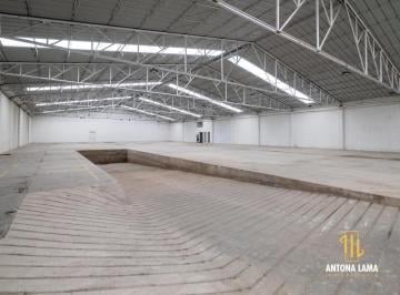 Bodega comercial · 1296m² · 5 Estacionamientos · Bodega en Renta en Puebla, Zona Estadio Cuauhtemoc