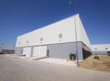 Nave industrial · 1920m² · 9 Estacionamientos · Nave en Renta en La Venta del Astillero