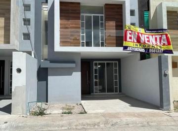 Casa · 130m² · 3 Recámaras · 1 Estacionamiento · Casa en Venta Paseo Real, Guadalupe, Zacatecas
