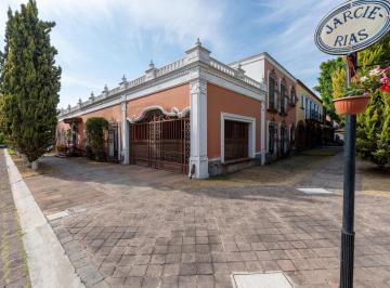 Casa en condominio · 482m² · 5 Recámaras · 2 Estacionamientos · Hermosa Residencia en Condominio en Puerta de Hierro Puebla