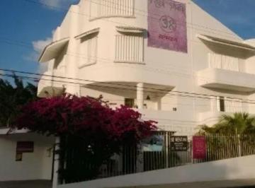 5381acb80d09e18f8f338f4ec5d52c636622755be94badd16d6d0db896ecb576 · Edificio Completo en Venta en La Calle 38 y 20, Id2704