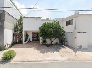 Casa de 2 habitaciones, Monterrey · Venta de Casa en Calle Antonio Gaonacolonia. Residencial La Florida C. P. 64810 Monterrey