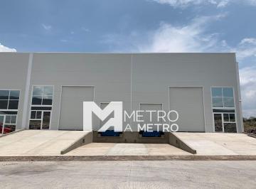 Bodega comercial , El Marqués · Bodega en Renta en El Marques - Queretaro | de 672 m² | Zibata - Zakia