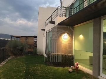 Casa en condominio · 250m² · 3 Recámaras · 3 Estacionamientos · Casa en Renta en Misión San Jerónimo