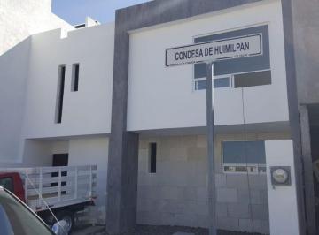 Casa en condominio · 234m² · 4 Recámaras · 3 Estacionamientos · Casa en Renta en Condesa Juriquilla