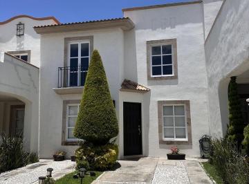 Casa en condominio · 133m² · 4 Recámaras · 2 Estacionamientos · Casa en Venta en El Refugio