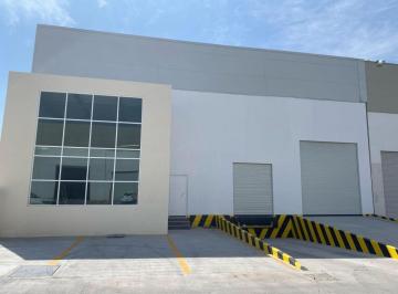 Nave industrial · 934m² · 8 Estacionamientos · Nave Industrial en Venta / Renta Apaseo El Alto Gto
