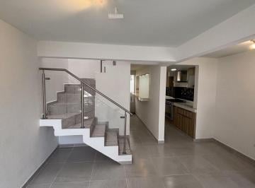 Casa · 67m² · 3 Recámaras · 1 Estacionamiento · Casa en Venta en Misión Mariana