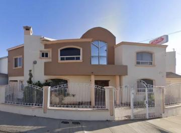 Casa de 4 habitaciones, Ensenada · Venta de Casa en Los Sauses, Loma Dorada, Ensenada, Baja California
