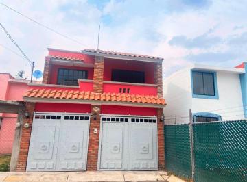 Casa de 3 habitaciones, Toluca · Casa Villas Santin, con Ampliacion