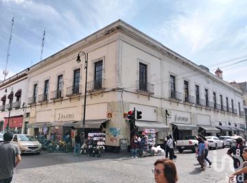 Casa · 1826m² · 11 Recámaras · 5 Estacionamientos · Casa en Venta en Puebla, Puebla Centro Histórico