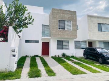 Casa en condominio de 4 habitaciones, Querétaro · Oportunidad de Inversion. Casa en Venta en Grand Juriquilla, Queretaro