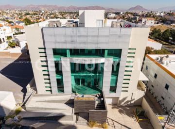 Oficina · 1491m² · 30 Estacionamientos · Oficina en Renta en Plaza Barroca en Chihuahua, Chih.