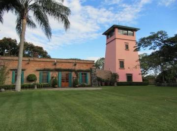 Quinta · 3258m² · 5 Recámaras · Quinta - Fraccionamiento El Telefre