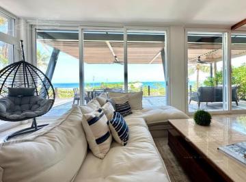 Departamento · 470m² · 4 Recámaras · 5 Estacionamientos · La Amada Residencial, Totalmente Frente Al Mar, 4 Habitaciones, Planta Baja