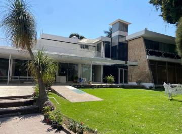 Casa de 4 habitaciones, Zapopan · Casa en Venta en Colinas de San Javier