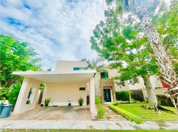 Casa de 3 habitaciones, Benito Juárez · Oportunidad de Inversión! Casa en Venta en Cancún