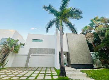 Casa de 3 habitaciones, Benito Juárez · Casa en Venta en Villa Magna