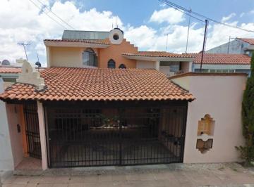 Casa en Venta de 5 habitaciones Fraccionamiento Jardines de La Concepcíon · Venta de Casa en Jardines de La Concepcion, Aguascalientes.