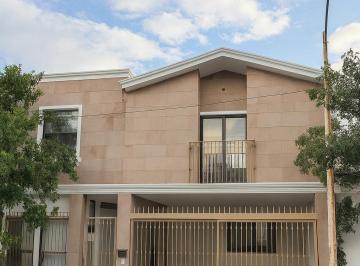 Casa de 4 habitaciones, Monterrey · Casa en Venta Jardines de San Jerónimo (Con Loft Independiente)