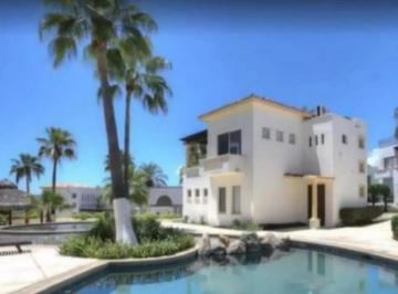 Casa de 3 habitaciones, Los Cabos · Casa en Venta en Cabo San Lucas