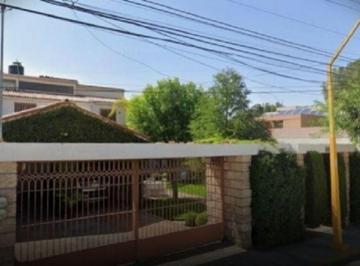 Casa de 4 habitaciones, Saltillo · Venta de Casa Ubicada en Latinoamericana 1ra Ampliación, Saltillo, Coahuila