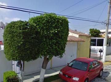 Casa de 3 habitaciones, Naucalpan de Juárez · Casa en Venta en Naucalpan