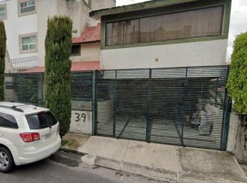 Casa de 3 habitaciones, Naucalpan de Juárez · Casa en Venta en Naucalpan