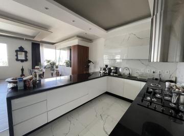 Departamento · 222m² · 2 Recámaras · 3 Estacionamientos · Residencial San Jeronimo 369 Departamento en Venta Sur Lujo
