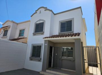 Casa · 3 Recámaras · 2 Estacionamientos · Casa en Venta en Villa Bonita