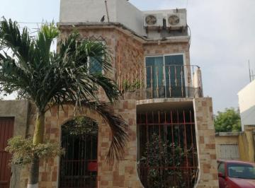Casa de 3 habitaciones, Veracruz · Casa en Venta en Costa Dorada de Tres Pisos, Libre de Gravamen