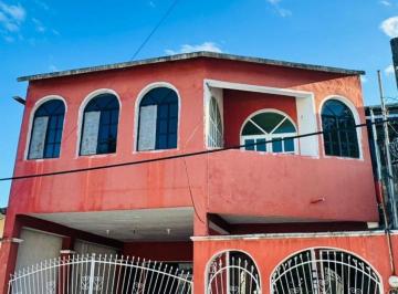 fa4a141b83e7cad36f9a5c814e13b080bca5d728db842b3aafbc8cd241d8e40b · Casa en Venta en Payo Obispo II, a Tres Cuadras de Plaza de Las Américas.