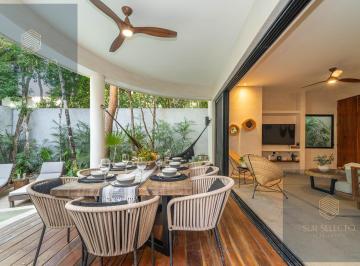 Casa en condominio · 315m² · 5 Recámaras · 2 Estacionamientos · Casa Kuk Villa de 5 Recamaras en Privada Aldea Premium, Tulum