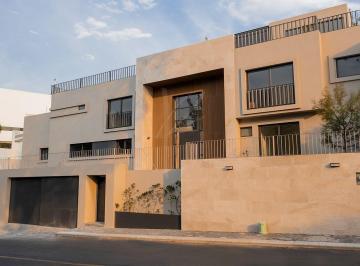 7f0b43de97d2e786c1ec143f707cb1ae5ac36887e2938f78ea36ecf11206243e · Casa en Venta en Lomas del Valle
