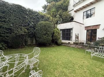 Casa en condominio · 240m² · 4 Recámaras · 2 Estacionamientos · Casa en Condominio a Unos Pasos de La Universidad Anáhuac