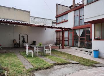 Casa · 212m² · 3 Recámaras · 4 Estacionamientos · Casa Sola en Venta Zona Estadio La Bombonera, Toluca Estado de México