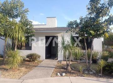 Casa en condominio · 151m² · 3 Recámaras · 2 Estacionamientos · Casa de un Piso en Venta - (4)