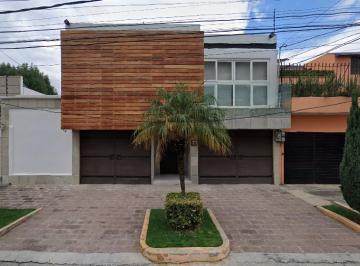Casa de 5 habitaciones, Naucalpan de Juárez · Venta de Casa en Satelite