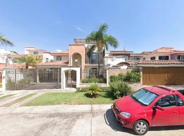 Casa de 5 habitaciones, Zapopan · Venta de Casa en Zapopan
