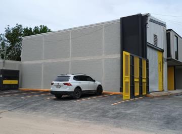 Bodega comercial · 220m² · Bodega Industrial en Renta, 220 m², Oficina Incluida, Huayacan, Cancun