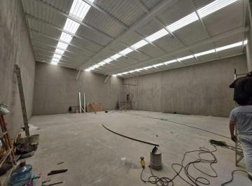 Bodega comercial · 285m² · Bodega Nueva en Renta a 1 Calle de Av Revolución – Jardines de La Paz