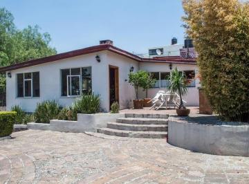 Casa de 4 habitaciones, Naucalpan de Juárez · Casa en Venta - Satélite - Para Remodelar